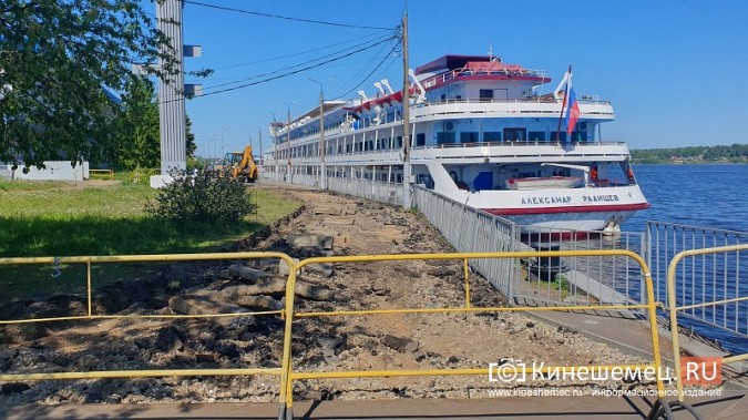 В Кинешме началось благоустройство территории у главного причала фото 2