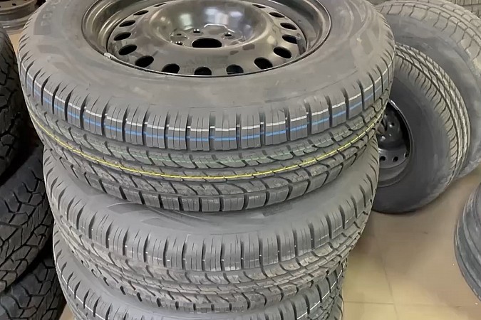 Кинешемский бизнесмен Алексей Охин закупил шины для автомобилей бойцов группировки «Днепр» фото 2