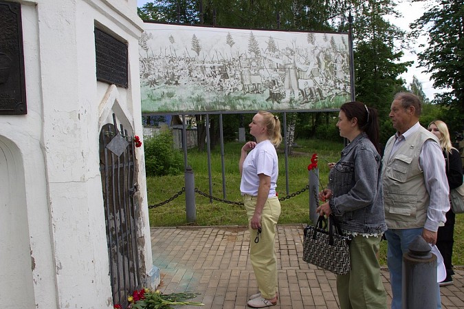 В Кинешме прошел День поминовения фото 8