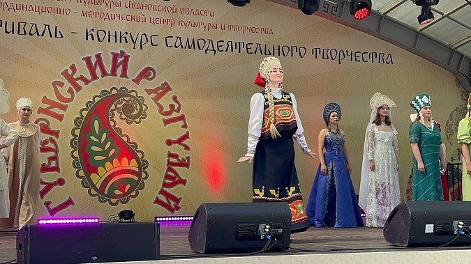 На «Губернском разгуляе» представили кокошник из Кинешмы фото 2