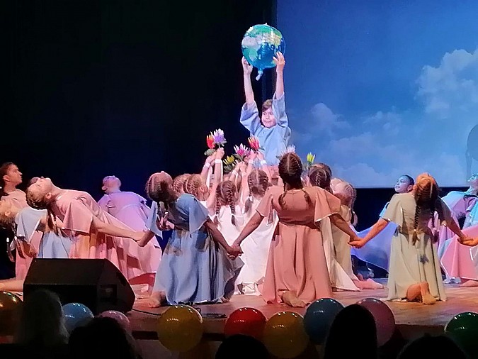 Танцевальная студия «Фламинго» выступила с дебютным отчетным концертом фото 2