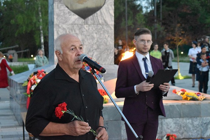 В Кинешме зажгли свечи в память о погибших в годы Великой Отечественной войны фото 12