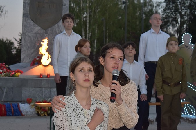 В Кинешме зажгли свечи в память о погибших в годы Великой Отечественной войны фото 2