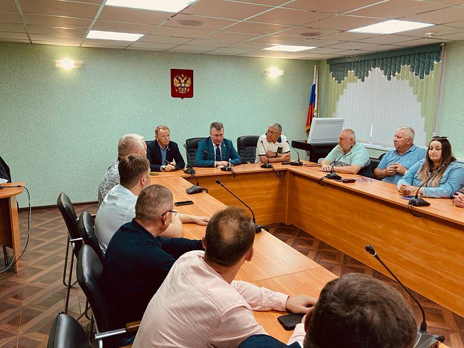 Кинешму по приглашению «Союза десантников» посетил сенатор РФ Валерий Васильев фото 3