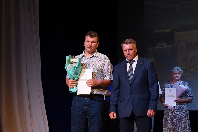 В канун Дня города в Кинешме чествовали передовиков фото 49