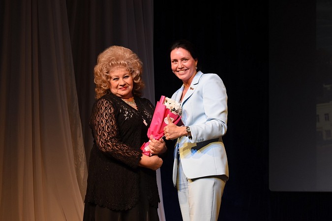 В канун Дня города в Кинешме чествовали передовиков фото 47