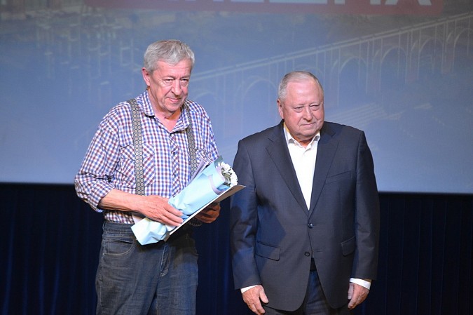 В канун Дня города в Кинешме чествовали передовиков фото 26