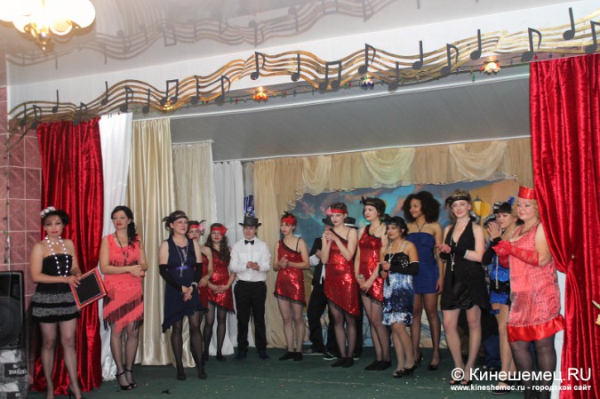 В кинешемской женской колонии поставили мюзикл «В ритме джаза» фото 13