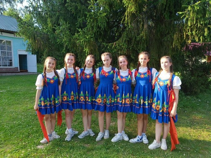 В детской базе отдыха «Радуга» ребята получили свою «Минуту славы» фото 2