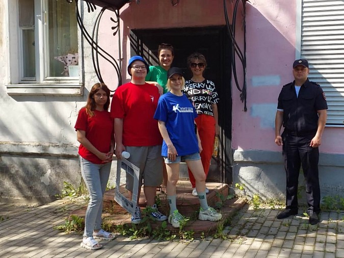 В Кинешме закрасили 150 «наркотических» надписей на фасадах домов фото 5