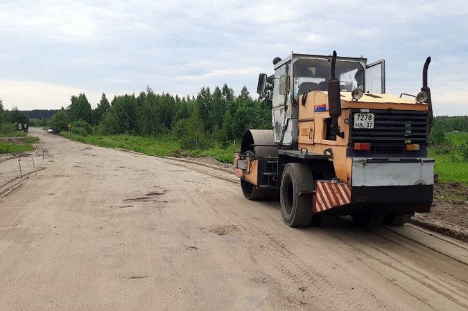 В Первомайском продолжается капитальный ремонт дороги по ул. Садовой фото 2