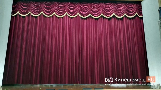 Занавес из испанского бархата и новое оборудование: Кинешемский театр готовится к сезону фото 17