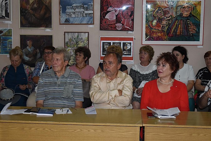 В Кинешме завершила работу конференция писателей Поволжья фото 3