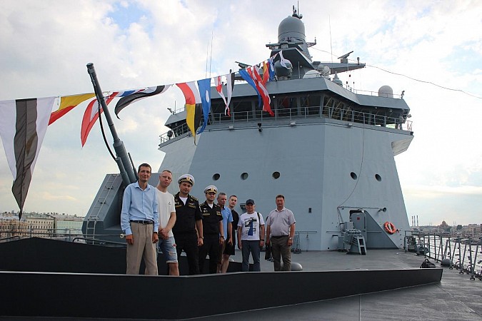 Делегация Кинешемского района побывала на противолодочном корабле «Североморск» фото 5