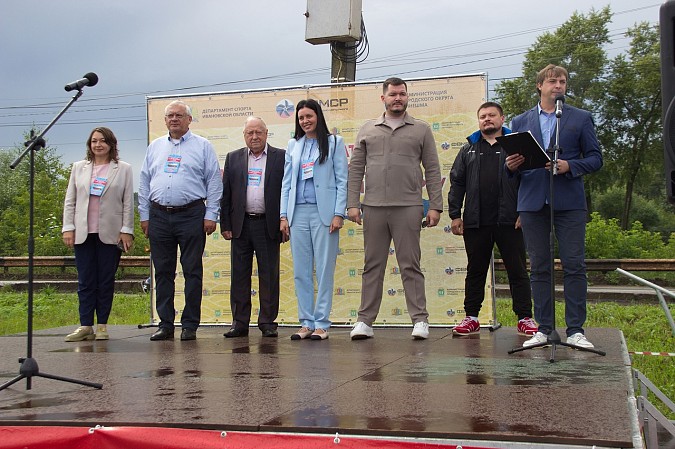 Первый день ЧР по водно-моторному спорту в Кинешме завершился акустическим концертом фото 3