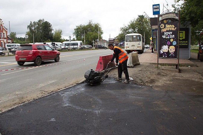 На ул.Островского у ж/д вокзала ремонтируют тротуары фото 6