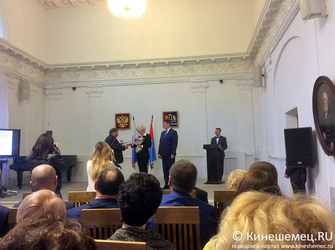 Заместитель министра стала Почётным гражданином Ивановской области фото 3