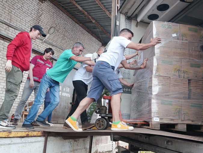 Жители Ивановской региона отправили очередную партию гуманитарной помощи в Курск фото 2