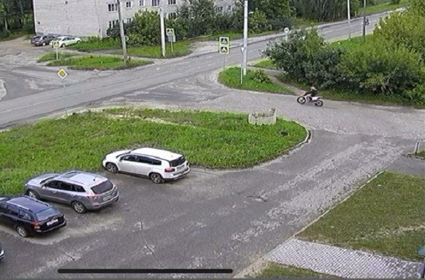 В Кинешме разыскивают свидетелей ДТП, в котором мотоциклист сбил пешехода фото 2