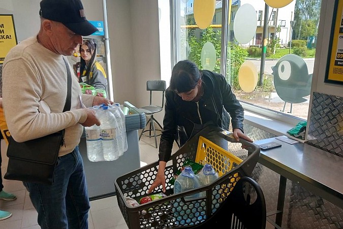 Из Кинешемского района в Курскую область отправлена тонна гуманитарного груза фото 6