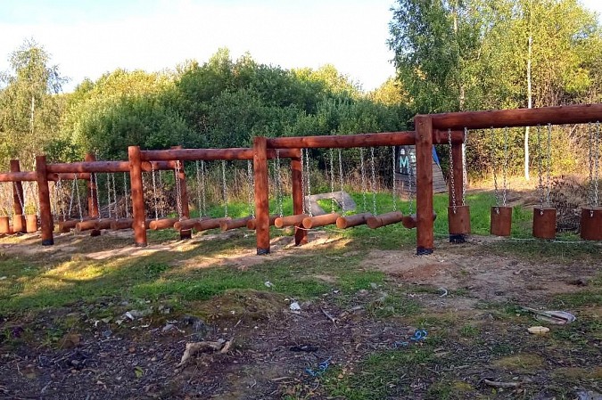 На «Рубеже маршала А.М.Василевского» завершена установка новых элементов полосы препятствий фото 8