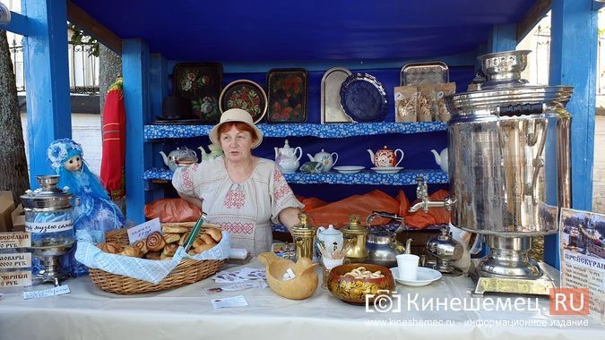 Сотни кинешемцев и гостей города посетили фестиваль «Кинешма купеческая» фото 18