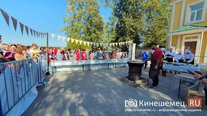 Сотни кинешемцев и гостей города посетили фестиваль «Кинешма купеческая» фото 26