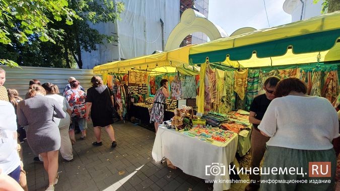 Сотни кинешемцев и гостей города посетили фестиваль «Кинешма купеческая» фото 16