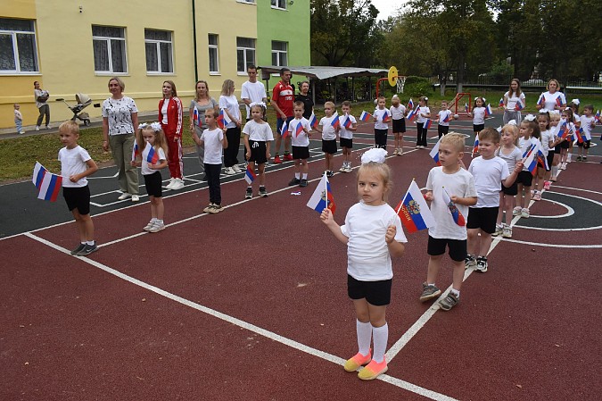 В детском саду №32 открылась современная спортивная игровая площадка фото 2