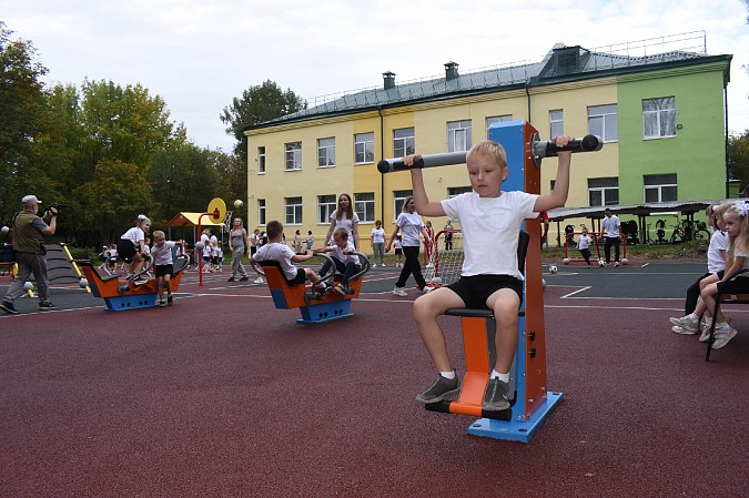 В детском саду №32 открылась современная спортивная игровая площадка фото 6