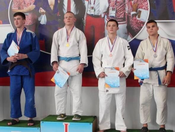 Кинешемцы завоевали награды Чемпионата и Первенства Ивановской области по дзюдо фото 4