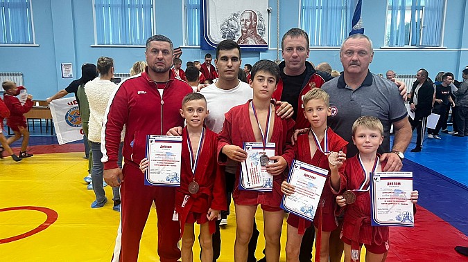 Самбисты Кинешмы завоевали награды на турнире памяти адмирала Ушакова фото 2