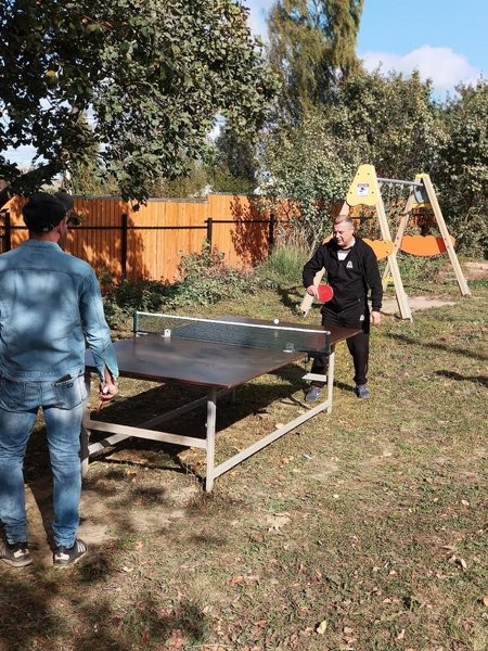 На детской площадке ТОС «Можайского» состоялся турнир по настольному теннису фото 3