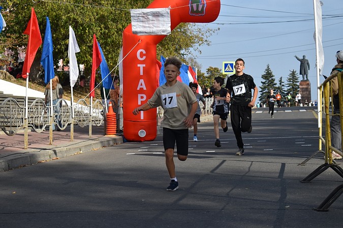 Более 500 человек приняли участие в пробеге памяти маршала А.М.Василевского фото 21