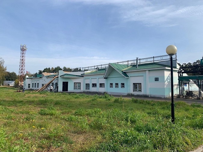 В Кинешме ремонтируют крышу спортшколы «Звездный» фото 4