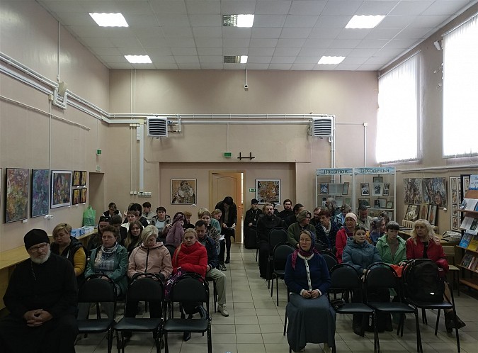 В Кинешме состоялась встреча с епископом Мефодием по проблемам алкоголизма и наркомании фото 3