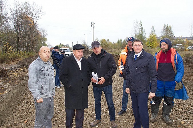 На улице Менделеева продолжается ремонт дороги фото 3