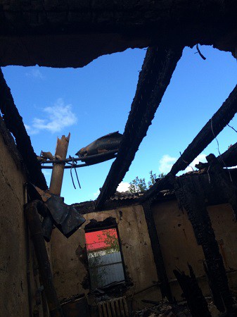 В Заволжске огнём уничтожен дом фото 3