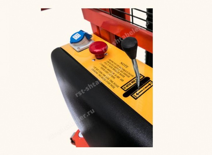 Штабелёры для склада: виды, преимущества и особенности фото 3