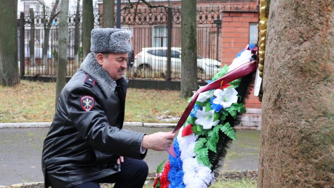 За всю историю органов внутренних дел Ивановской области на боевом посту погибли 89 сотрудников фото 4