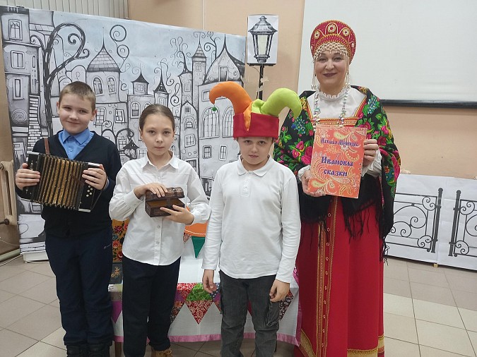 Наталья Менендес презентовала новую детскую книгу из серии «Ивановы сказки» фото 5