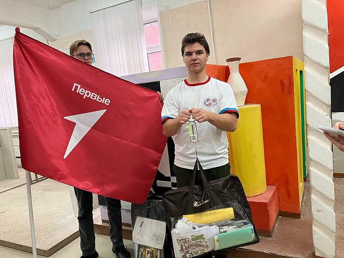 Студенты Кинешемского политехнического колледжа собрали 500 кг макулатуры фото 7