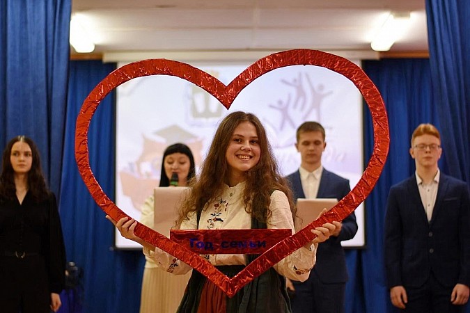 Учащаяся школы №1 Казакова Диана едет на Всероссийский финал конкурса «Ученик года» фото 2