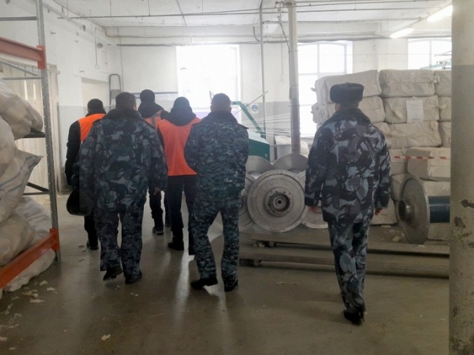 Осужденные участка колонии-поселения при ИК-4 посетили ХБК в Наволоках фото 3