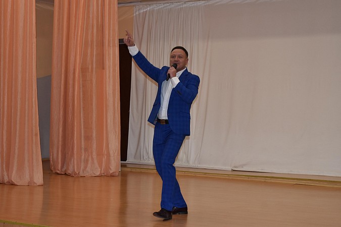 В Кинешме чествовали ветеранов педагогического труда фото 10