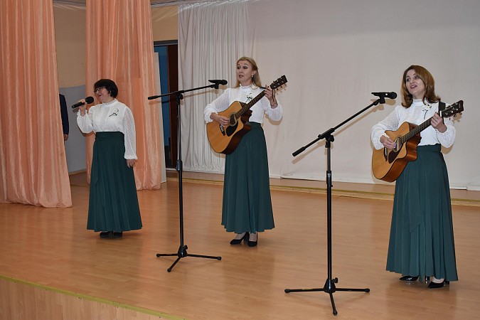 В Кинешме чествовали ветеранов педагогического труда фото 8