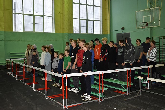 В Кинешме прошли традиционные соревнования по прыжкам в высоту «Покорение Эвереста» фото 14