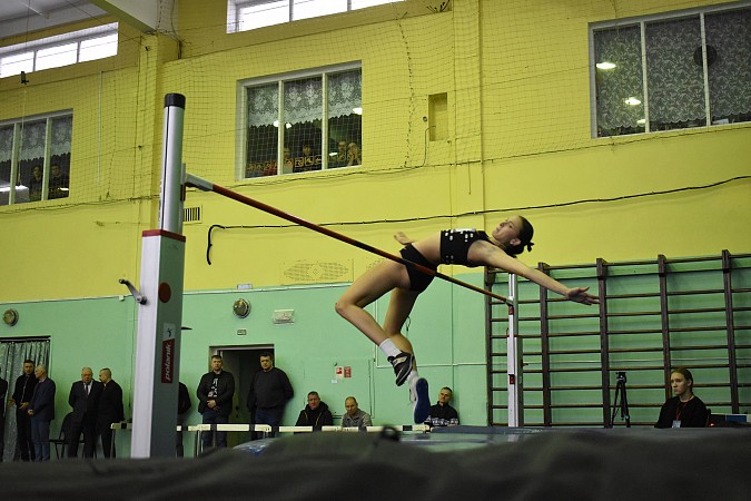 В Кинешме прошли традиционные соревнования по прыжкам в высоту «Покорение Эвереста» фото 2