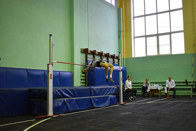 В Кинешме прошли традиционные соревнования по прыжкам в высоту «Покорение Эвереста» фото 5