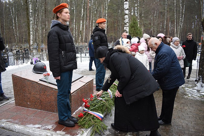 В Кинешме в День Неизвестного солдата прошли памятные мероприятия фото 4